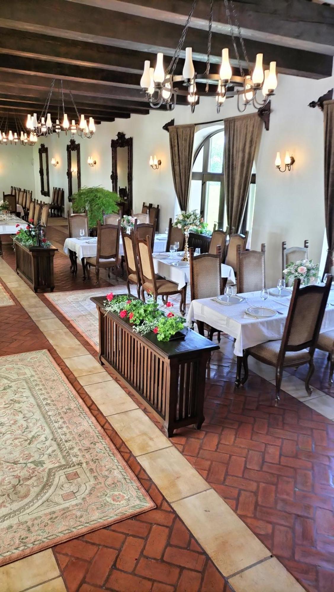 Hotel Medieval Άλμπα Ιούλια Εξωτερικό φωτογραφία